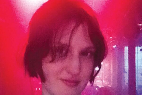 Joanne Robertson - Gown - BestNewMusic2025 - New Music 2025 > Q3 > W30