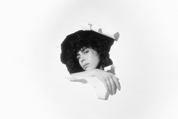 Kitba - Hold the Edges - BestNewMusic2025 - New Music 2025 > Q3 > W30