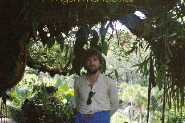 Angelo De Augustine - Mirror Mirror - BestNewMusic2026 - New Music 2026 > > W09