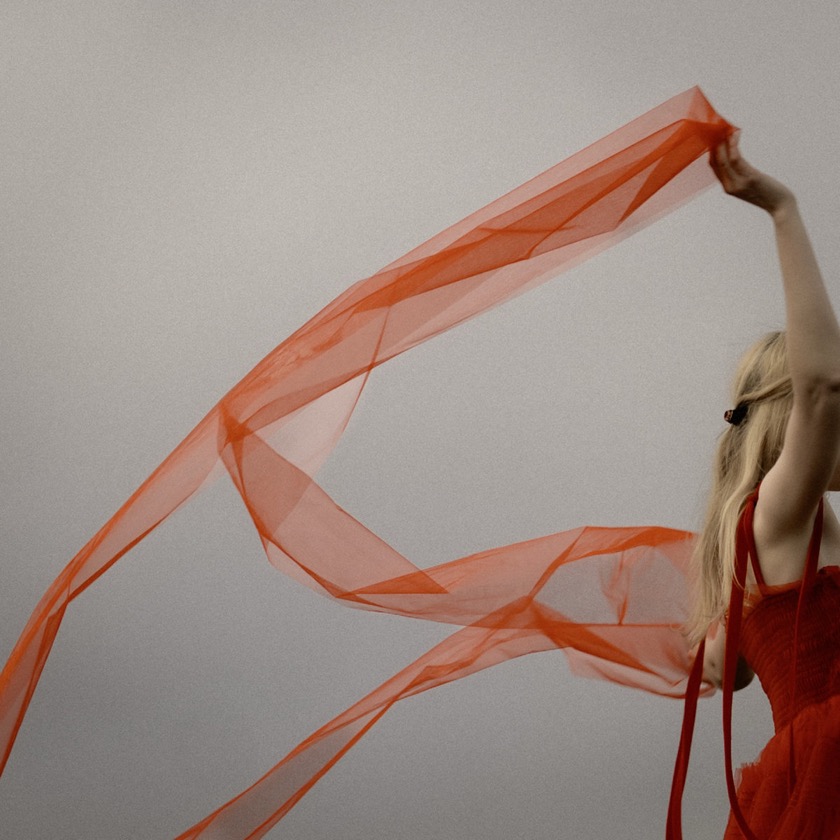 Kloyd - New Love - BestNewMusic2026 - New Music 2026 > Q1 > W7