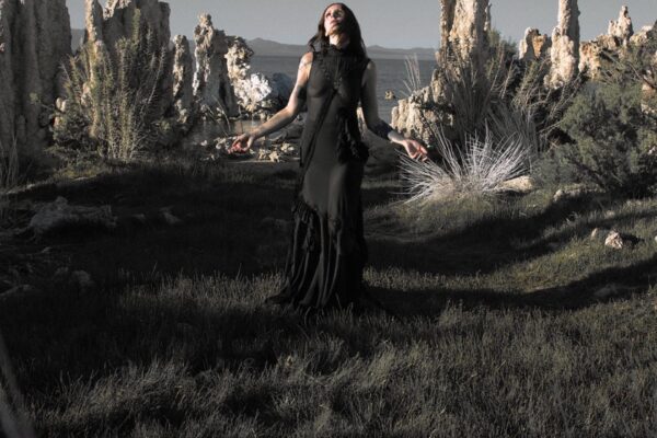 CHELSEA WOLFE - Seethe - BestNewMusic2026 - New Music 2026 > Q3 > W34